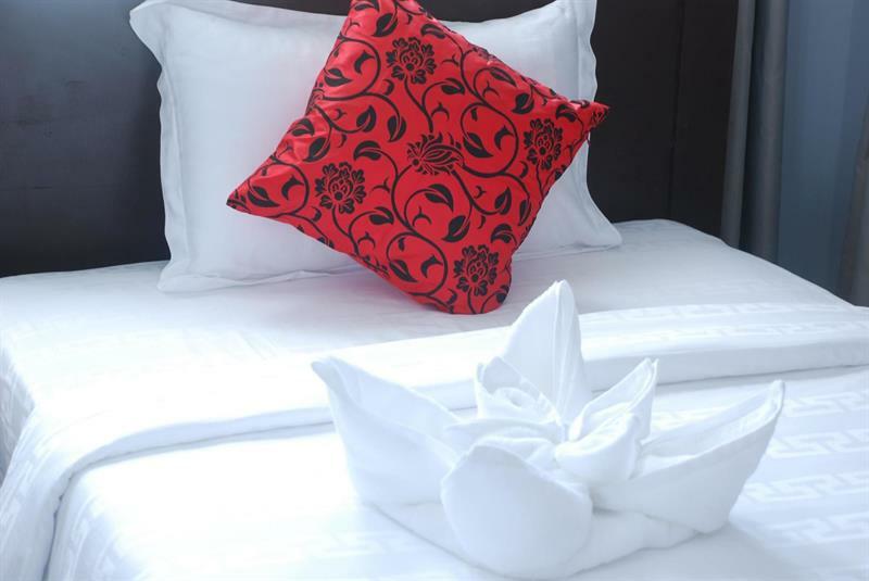Golden Bakong Boutique Hotel Siem Reap Exterior photo